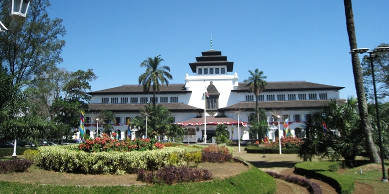 Bandung Kota dengan Potensi Properti Berinvestasi Tinggi Bandung Kota dengan Potensi Properti Berinvestasi Tinggi